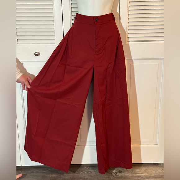 NWT Elegant Rust Wide Leg Pants - Picture 2 of 5